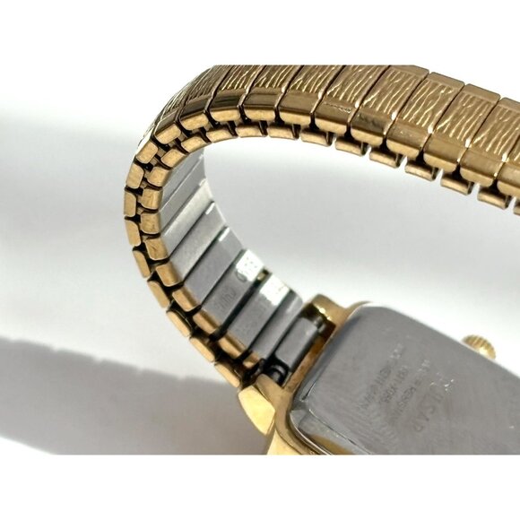 Pulsar V811-X055 Gold Toned Ladies Vintage Wristwatch - 18mm - WORKS! - Picture 2 of 14